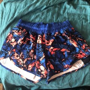 Lulu lemon tracker shorts size 8